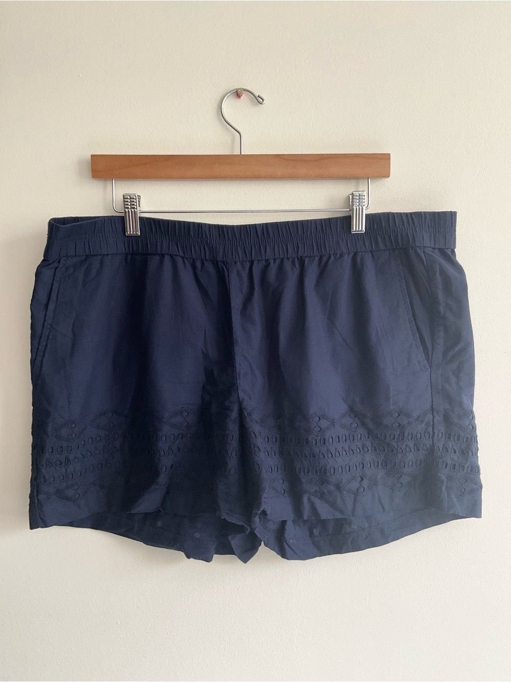 J.Crew | Navy Embroidered Cotton Pull On Shorts | XL